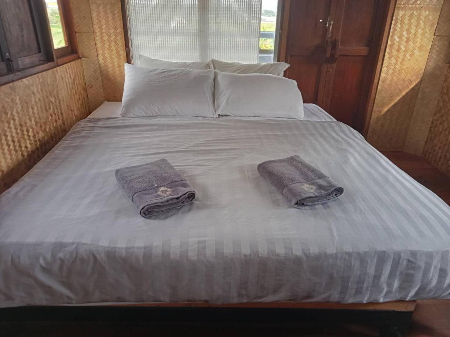 Tongluang Inthanon Homestay โต้งหลวงอินทนนท์โฮมสเตย์ チョームトーン エクステリア 写真